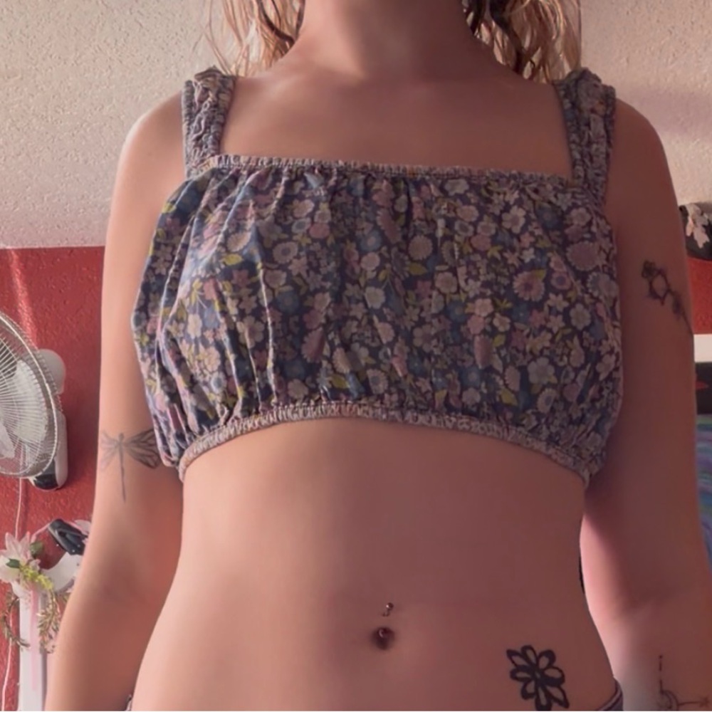 Floral Blue Crop Top